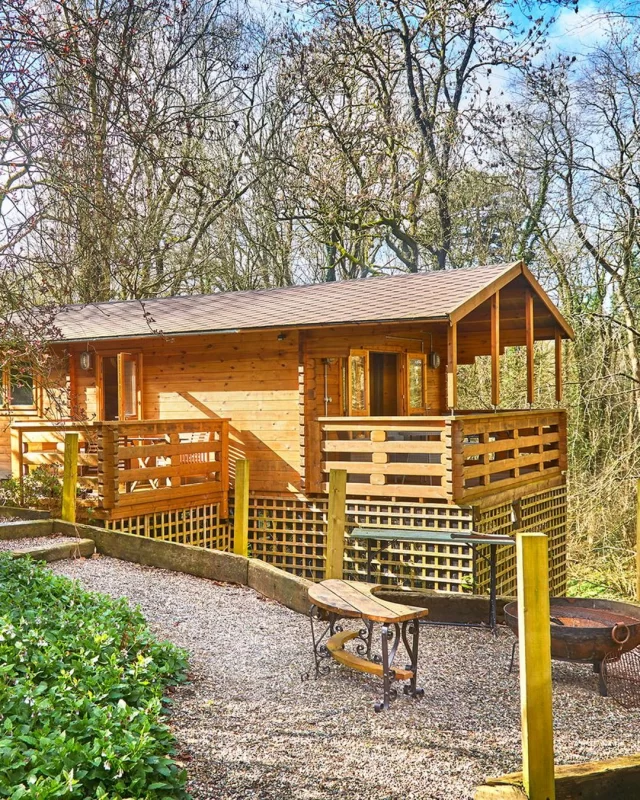 👉🏼 Do you fancy a magical weekend away in a treehouse?  If so, apart from availability for a two night stay in early May, the next availability we have is for up to six nights from Tuesday 20 May!  Just a short stroll from our other properties, Treetops Lodge provides an exclusive escape, allowing you to immerse yourself fully in the tranquility of the surroundings, nestled in a serene location, overlooking ancient woodland, to offer the perfect blend of luxury and nature.  Start your day with a cup of tea ☕️ as you listen to the soothing sounds of the dawn chorus and a gentle stream nearby, and as the sun sets 🌅 over the picturesque landscape, unwind with a glass of wine 🍷 on the balcony.  The breathtaking views will be your companion as you reflect on the day's adventures in Shropshire, and for those chilly evenings, gather around the cozy fire pit and toast marshmallows under a blanket of stars ✨ , creating memories that will last a lifetime.  Featuring an open-plan living area with a luxury fitted kitchen, which is perfect for preparing gourmet meals or a simple breakfast 🍳, alongside a dedicated en-suite shower room and spacious bedroom to ensure comfort and privacy, the space is positively palatial.  It's also the ideal base for exploring the stunning county of Shropshire, so whether you're interested in hiking, historical sites, or simply soaking in the natural beauty, Shropshire has something for everyone.  Make your stay at #MorrellsWoodFarm an unforgettable experience with a retreat at Treetops Lodge - the perfect getaway for couples looking to reconnect with nature and each other.